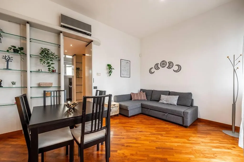 Appartamento Carrobbio'S Nest - Elegant With Wifi And Netflix Milano