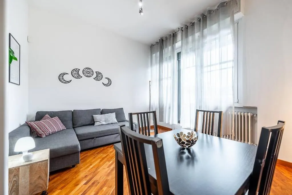 Appartamento Carrobbio'S Nest - Elegant With Wifi And Netflix Milano 0*,